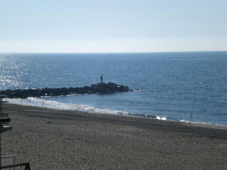 Un Sejour Les Pieds Dans L'Eau Apartment Palavas-les-Flots Bagian luar foto